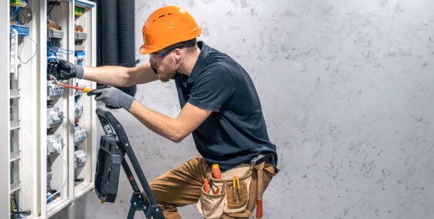 Best Licensed Electrician  in Velda City, MO